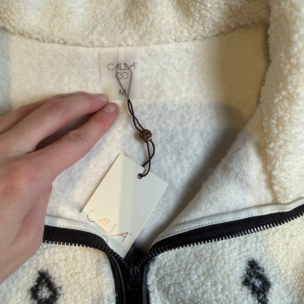 NWT‎ CALIA Women's Tipped 1/2 Zip Sherpa Fleece Pullover Jacket- Black White Geo - Picture 3 of 8
